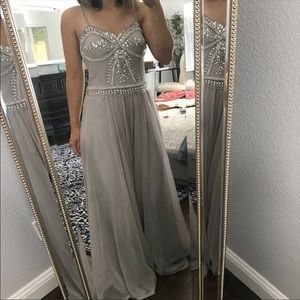 SOLD 🚫🚫🚫🚫